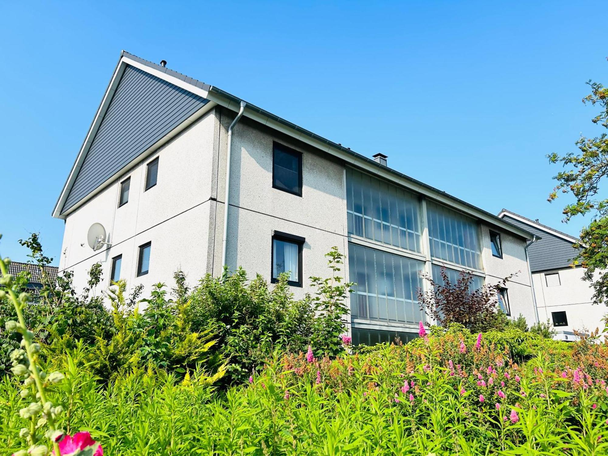 Neu - Frisch Renoviertes Ferienapartment "Waterkant" 比苏姆 外观 照片